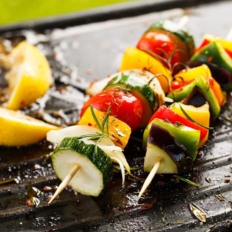 Brochettes aux légumes… La recette idéale pour vos barbecues d’été !